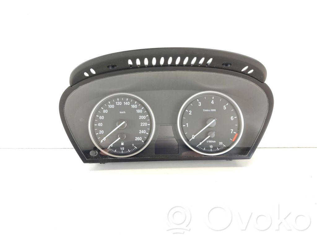 BMW 5 E60 E61 Speedometer (instrument cluster) 