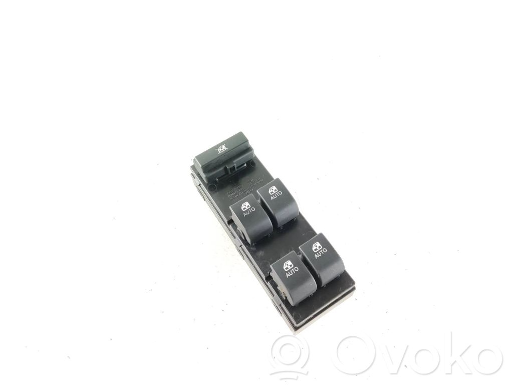 KIA Ceed Electric window control switch 