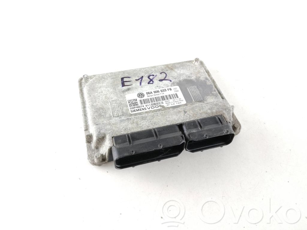 Skoda Octavia Mk2 (1Z) Engine control unit/module 