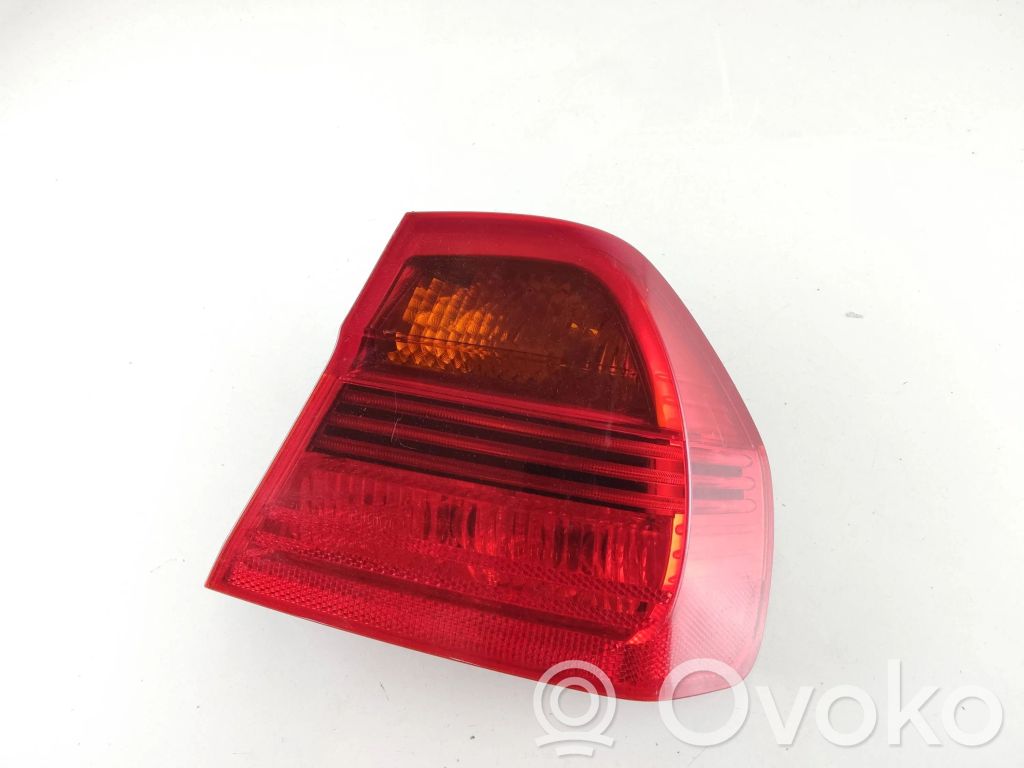 Rear/tail lights   6937458,27630202L2