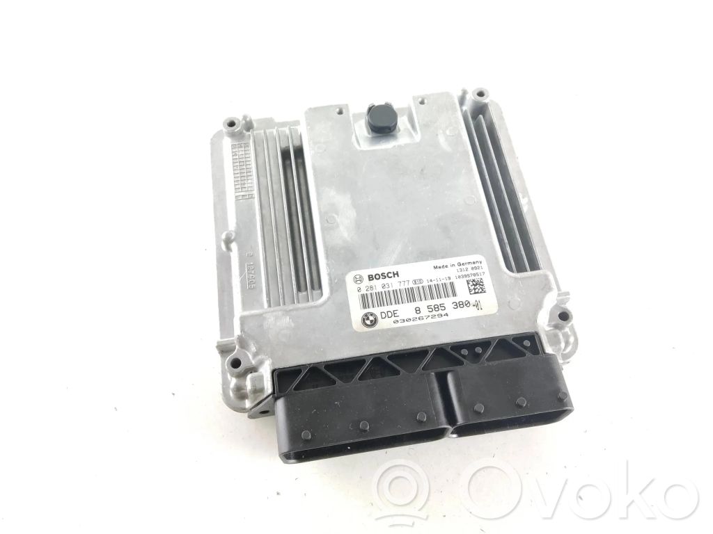 BMW 5 F10 F11 Engine control unit/module 