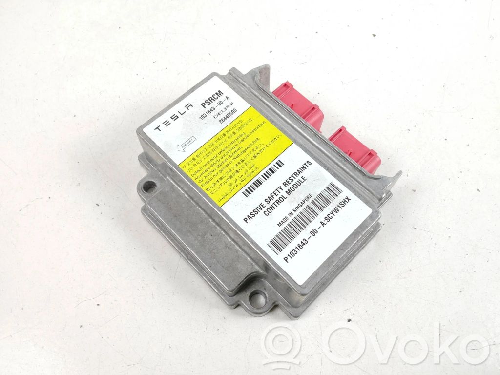 Tesla Model S Airbag control unit/module 