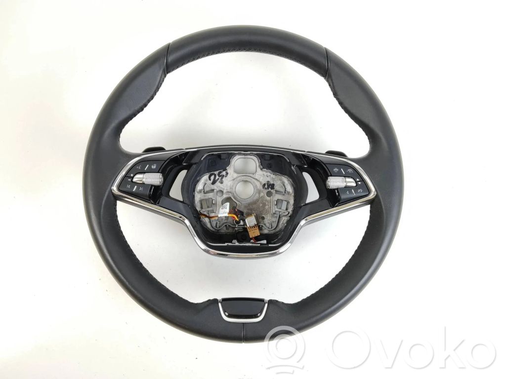 Skoda Enyaq iV Ohjauspyörä 