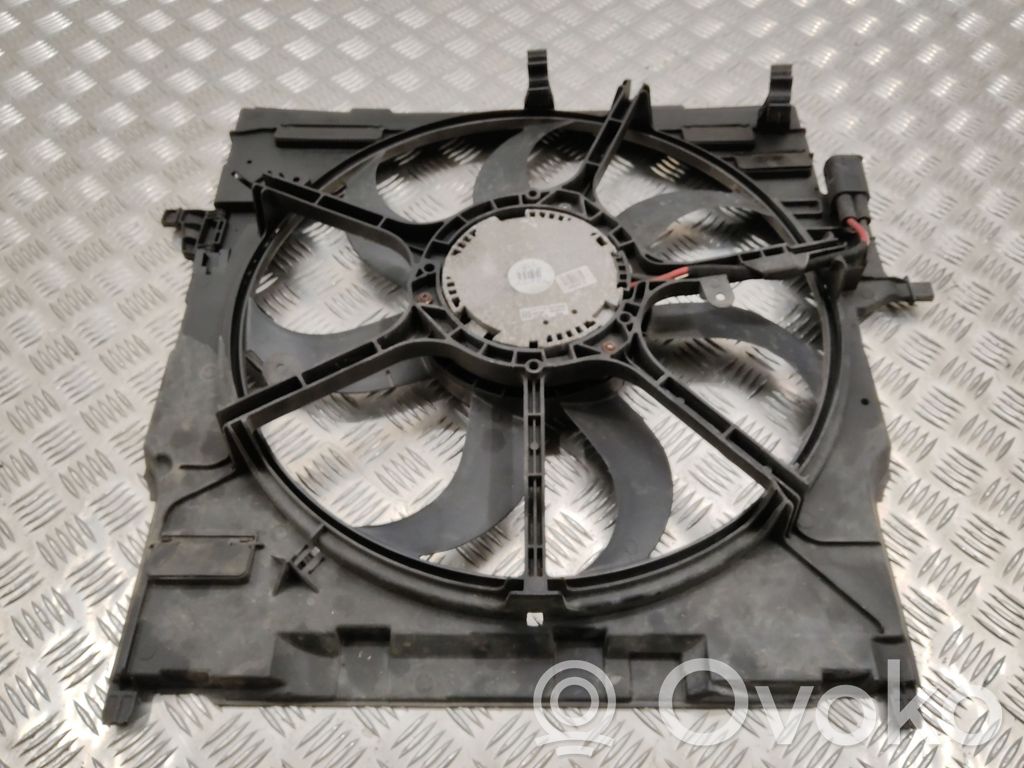 BMW X5 E70 Elektrisks radiatoru ventilators 