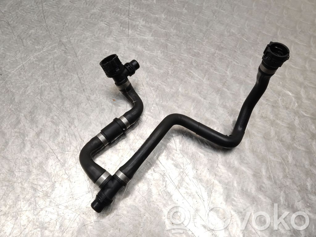 BMW iX Engine coolant pipe/hose 
