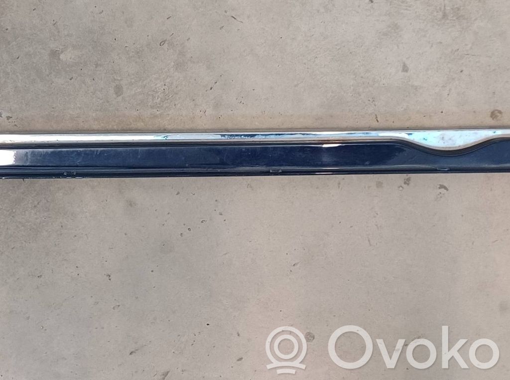Tesla Model S Muu korin osa 
