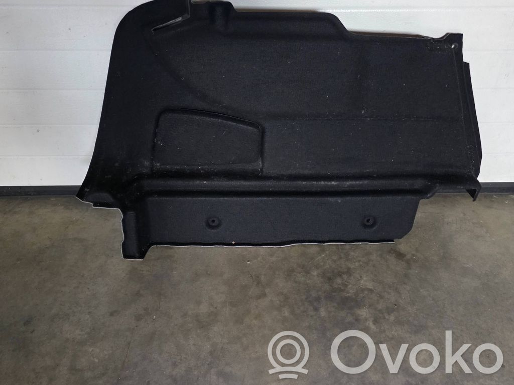 BMW 2 F44 Boczek / Tapicerka / bagażnika 