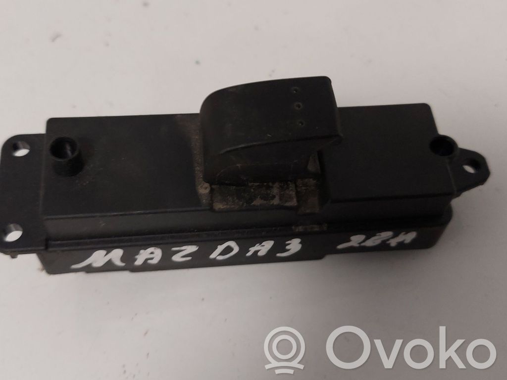 Electric window control switch   03123111