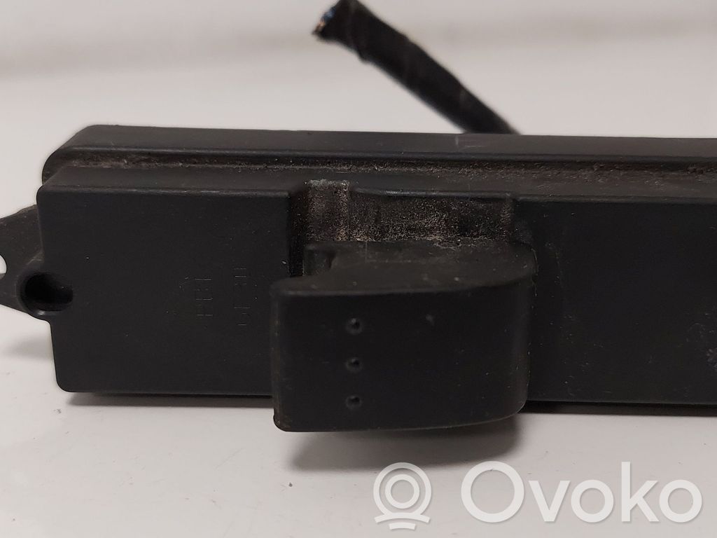Mazda 3 I Electric window control switch 