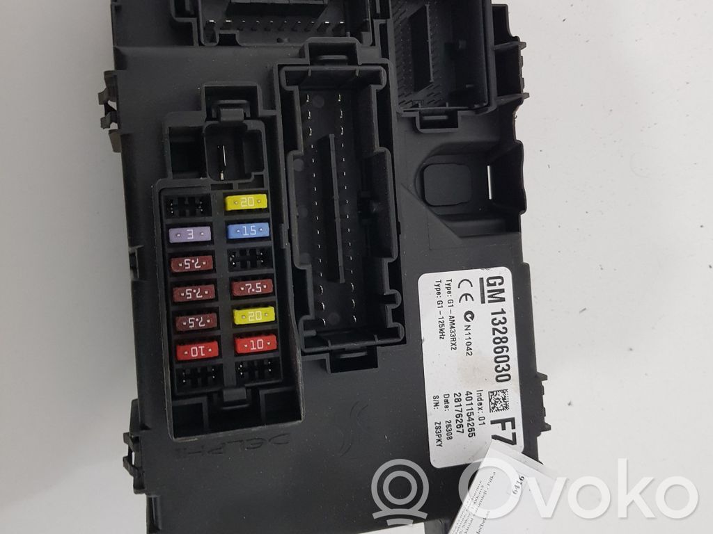 Opel Corsa D Fuse module 