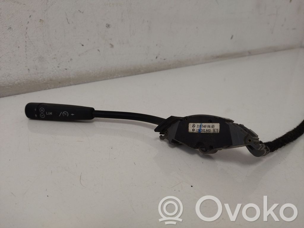 Mercedes-Benz E W210 Cruise control switch 