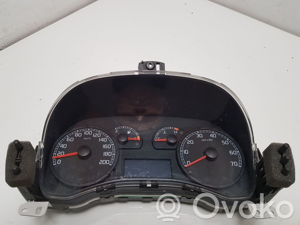 Fiat Doblo Speedometer (instrument cluster) 