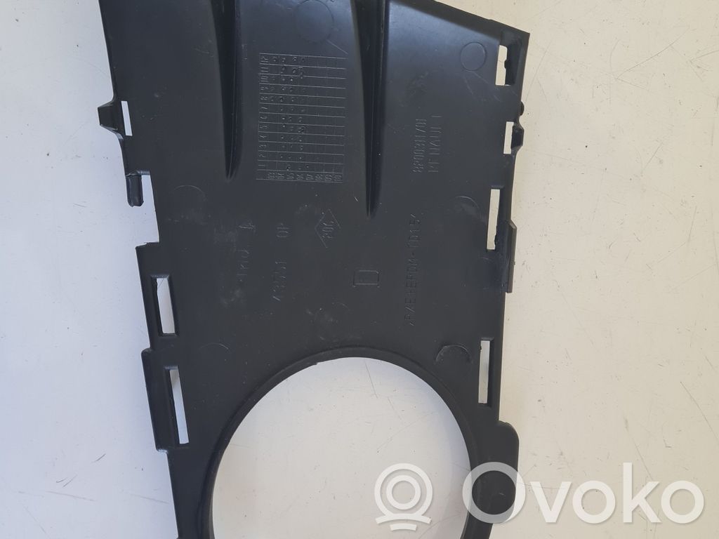 Renault Modus Etusumuvalon ritilä 