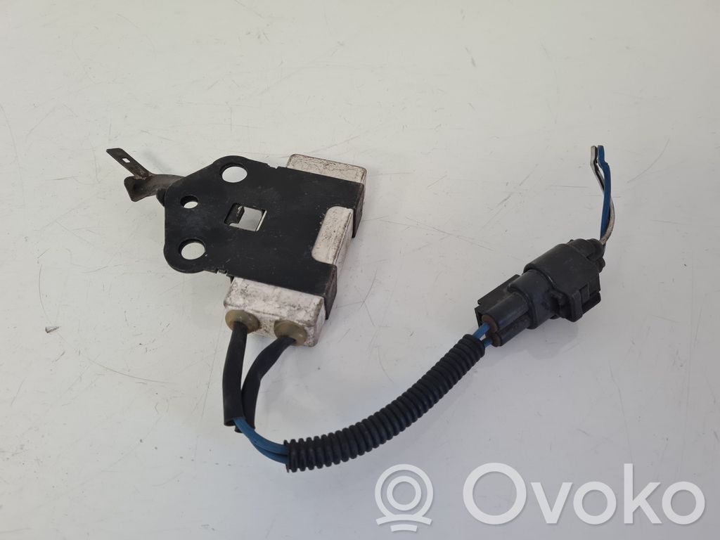 Toyota Corolla E120 E130 Coolant fan relay 