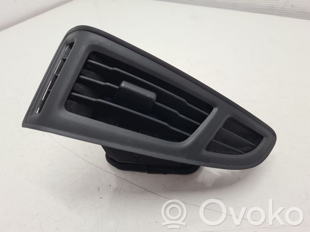 Ford Focus Moldura protectora de la rejilla de ventilación lateral del panel 