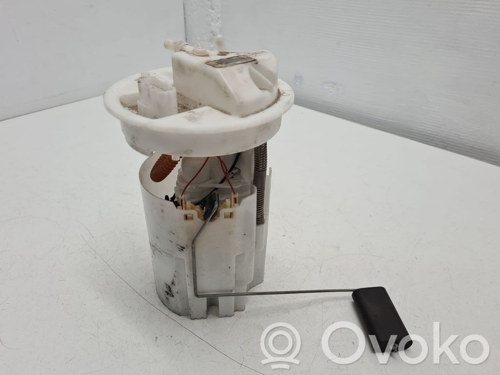 Ford B-MAX Bomba interna de combustible 