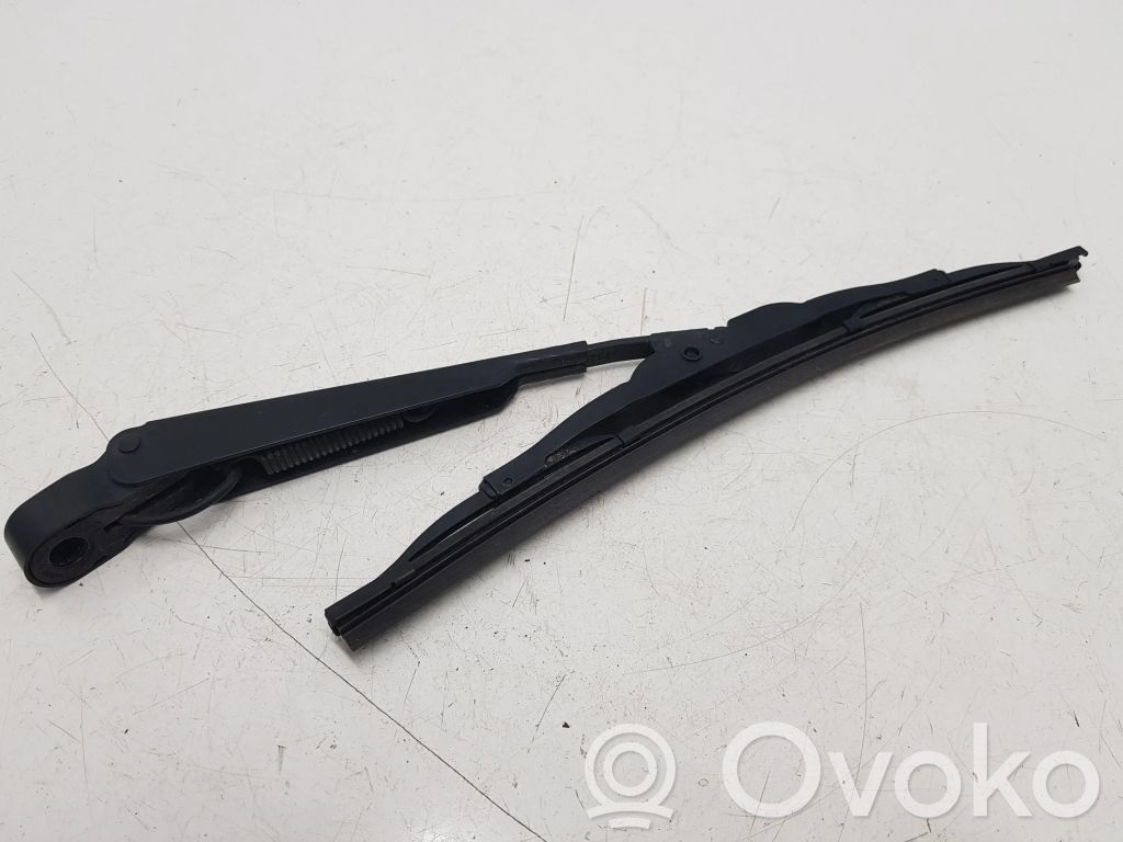 Ford Focus C-MAX Rear wiper blade arm 