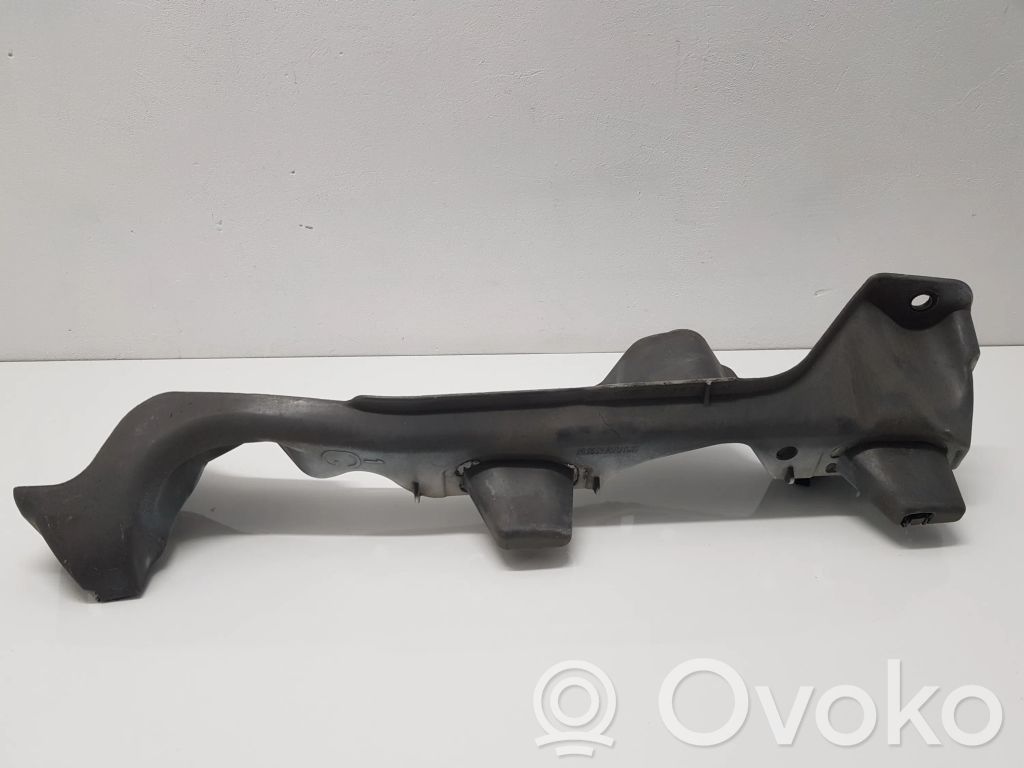 Renault Kangoo II Uchwyt / Mocowanie błotnika przedniego 