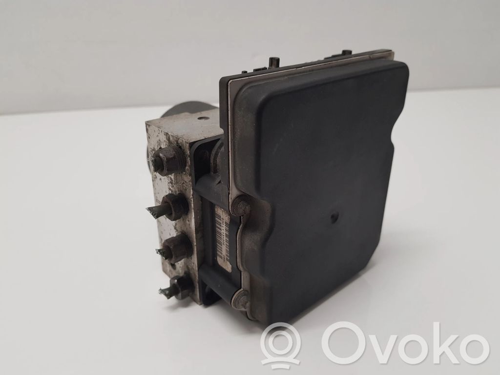 Nissan Note (E11) ABS Pump 