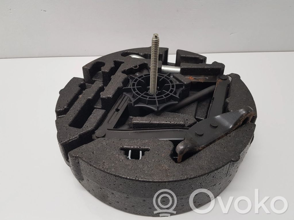 Opel Insignia A Tool set 