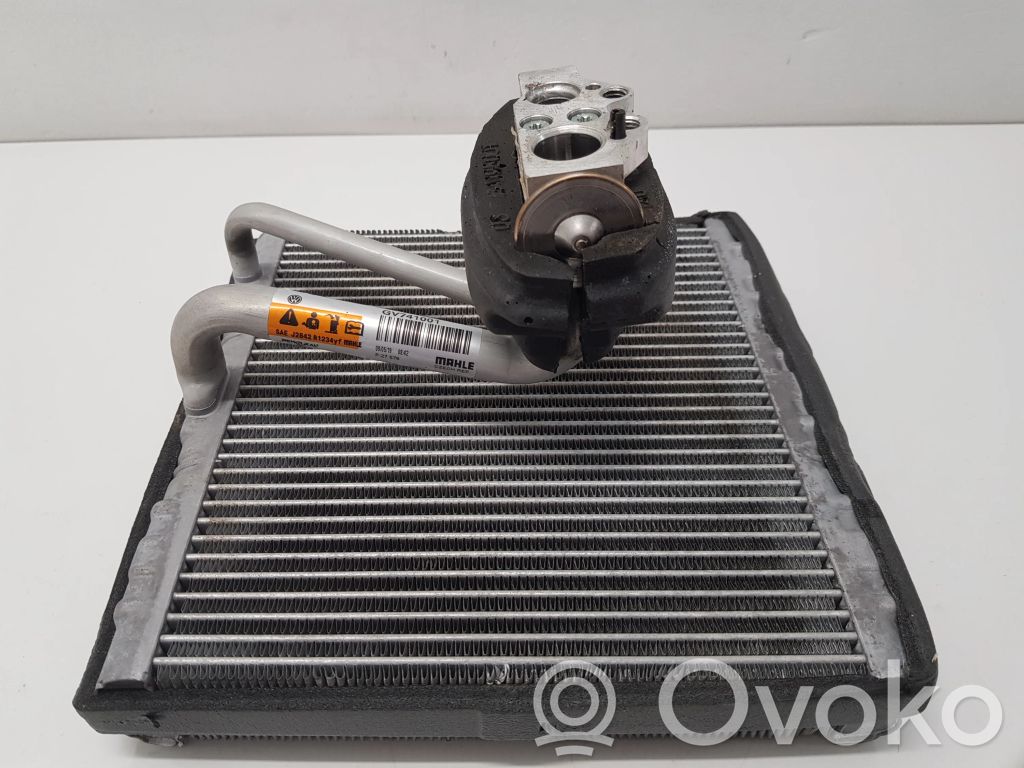 Skoda Fabia Mk3 (NJ) Radiator (interior) aer condiționat (A/C) 