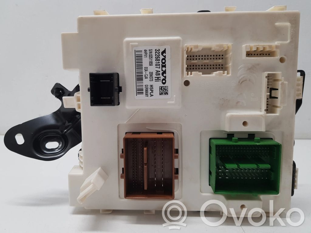 Volvo XC40 Comfort/convenience module 