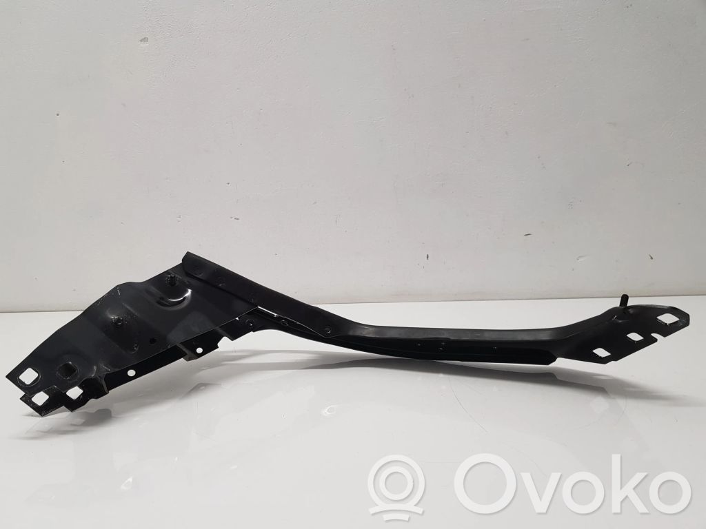 BMW 2 F46 Uchwyt / Mocowanie lampy przedniej 