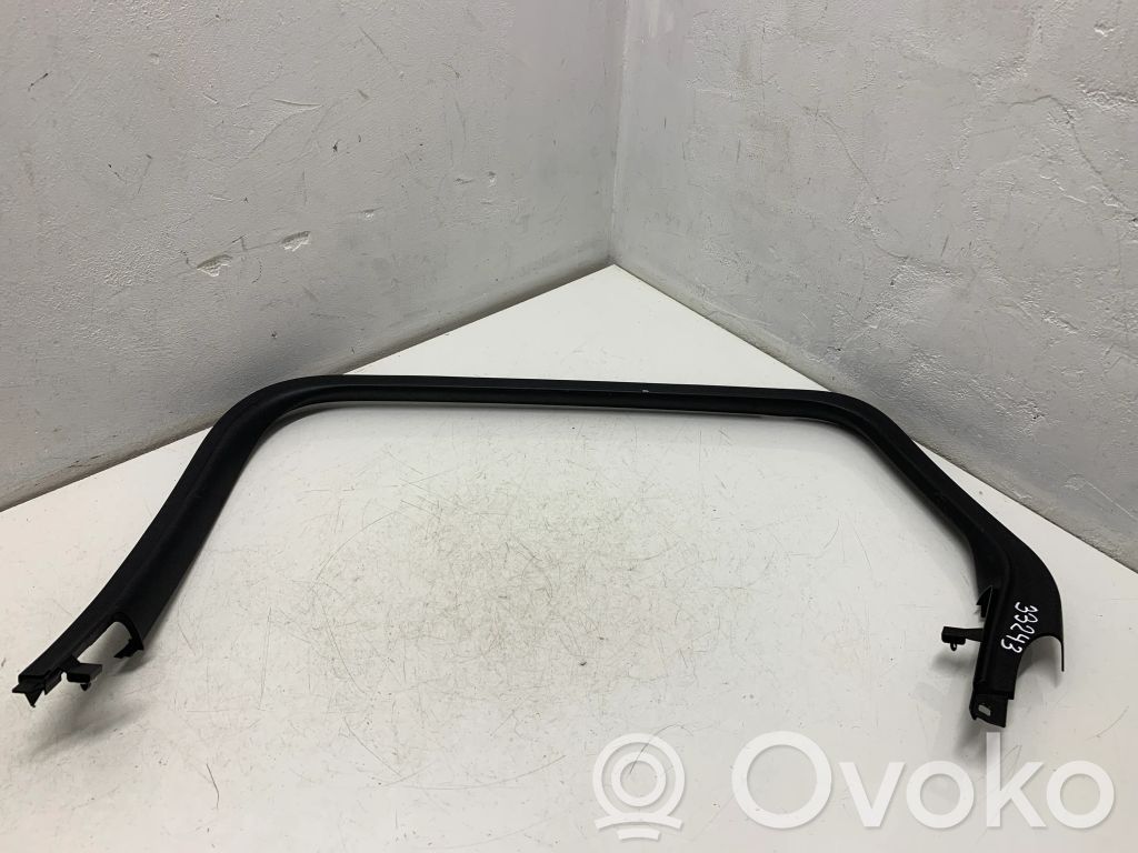 Opel Astra K Listwa / Uszczelka szyby drzwi tylnych 