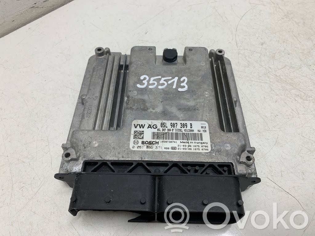 Volkswagen PASSAT B8 Engine control unit/module 