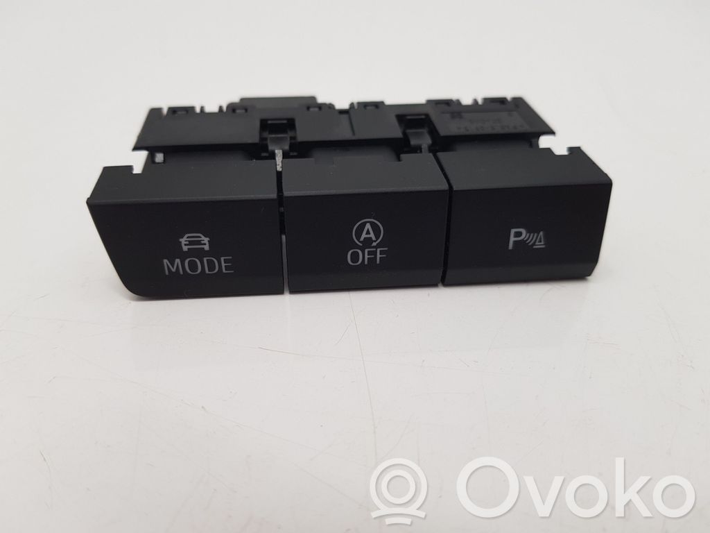 Seat Leon (5F) A set of switches 