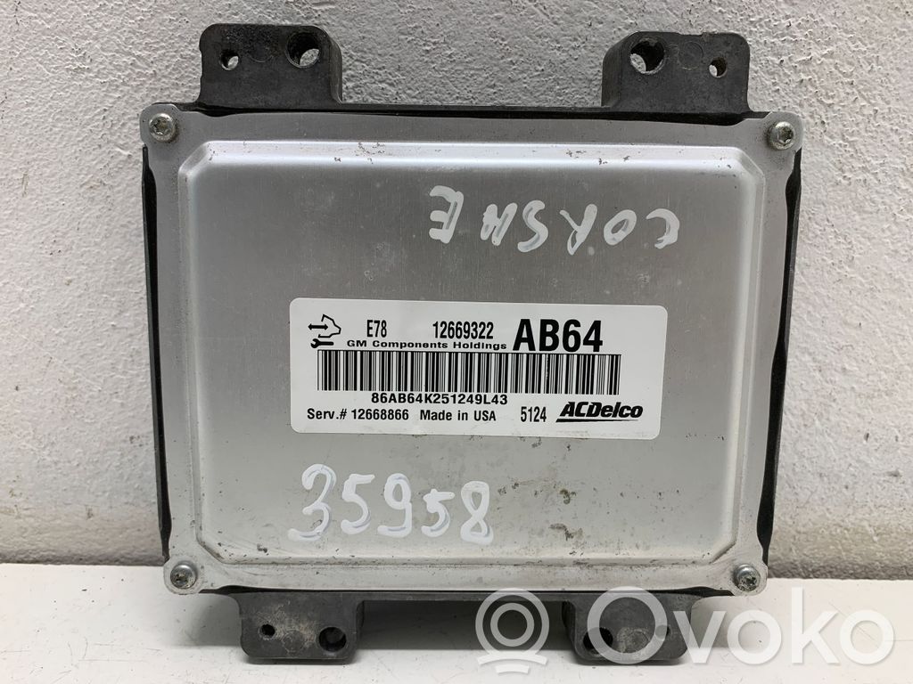 Opel Corsa E Engine control unit/module 
