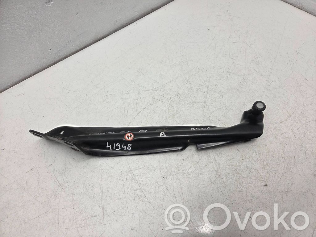 Ford Turneo Courier Sliding door lower roller guide/hinge 