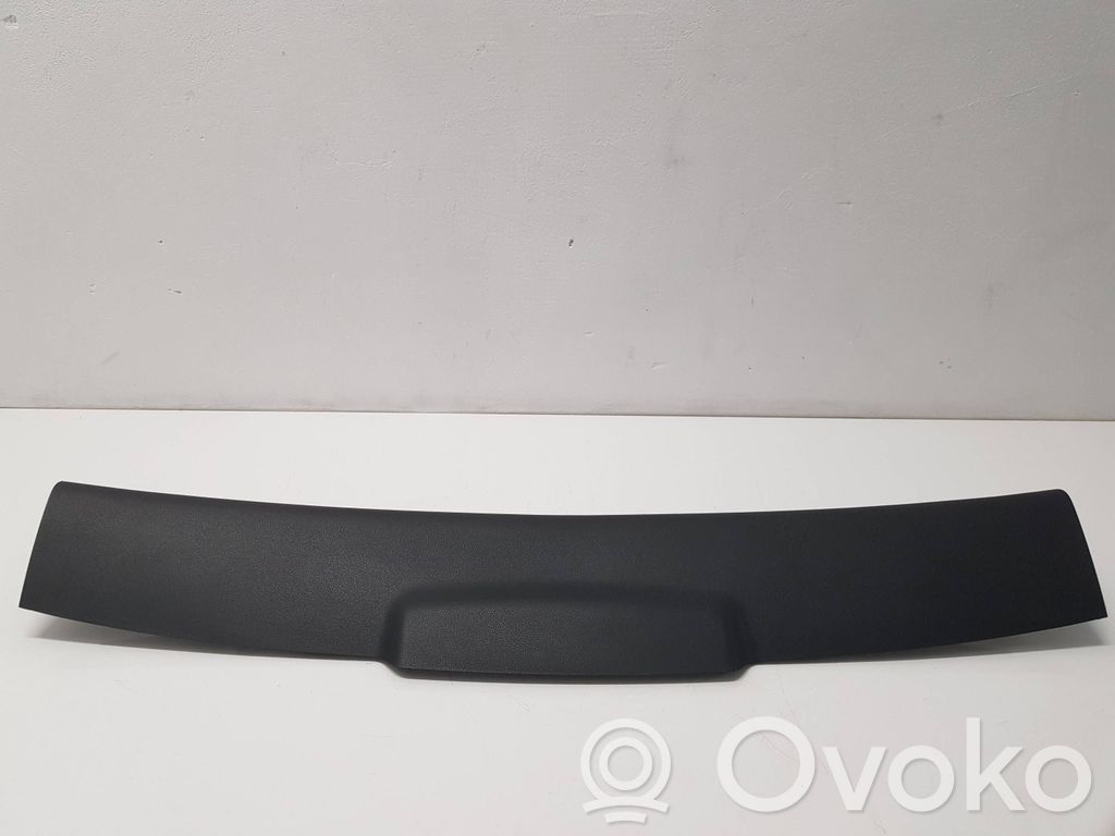 BMW 1 E81 E87 Tailgate/trunk upper cover trim 