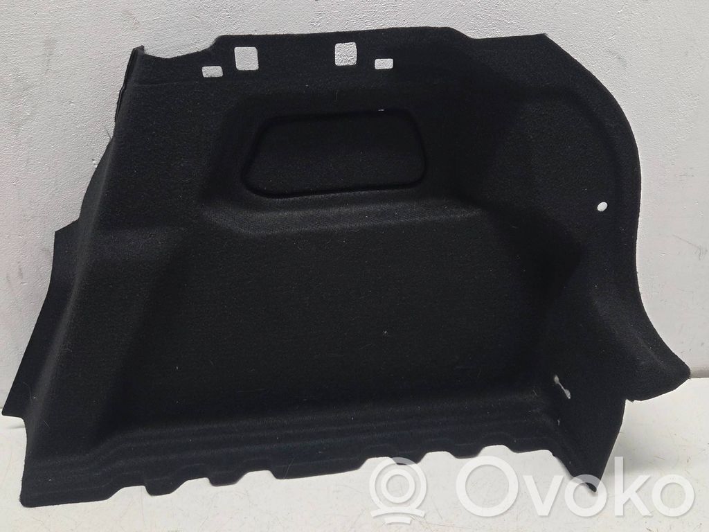 Opel Corsa F Boczek / Tapicerka / bagażnika 