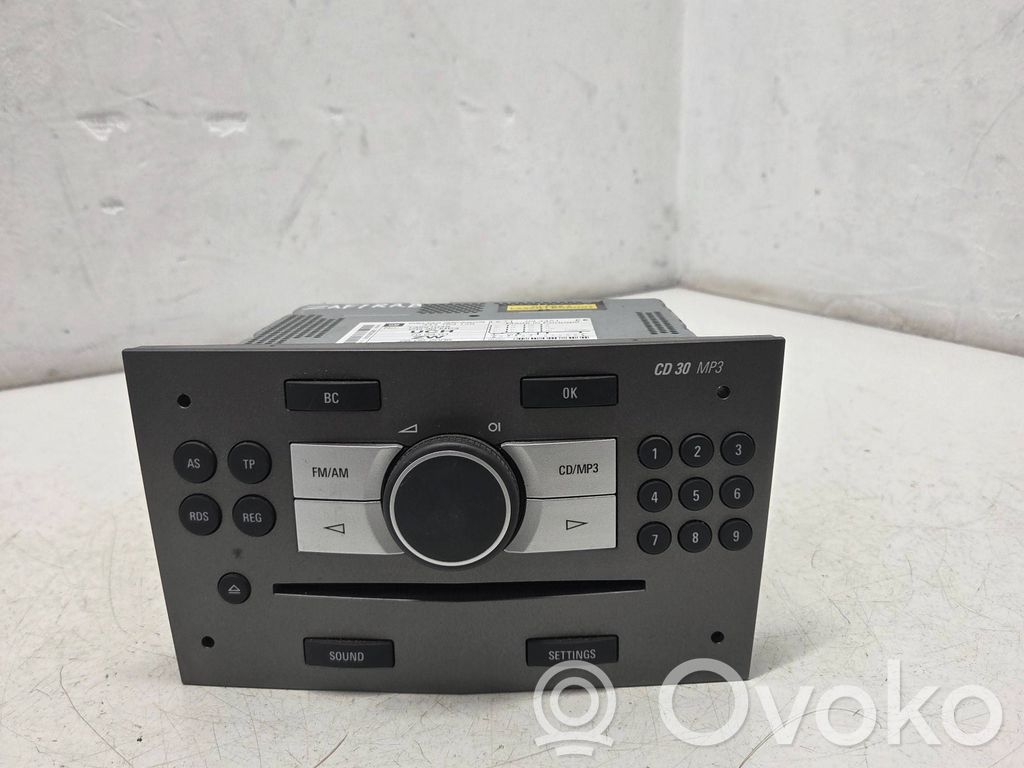 Opel Zafira B Radio/CD/DVD/GPS-pääyksikkö 