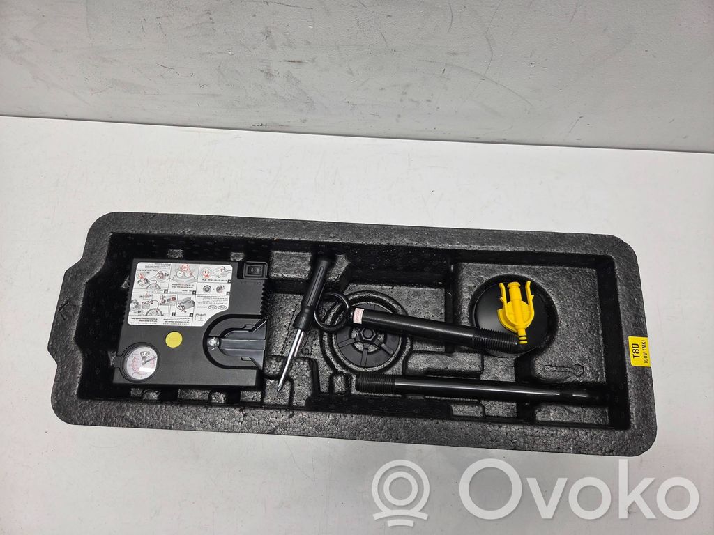 KIA Stonic Juego de herramientas 