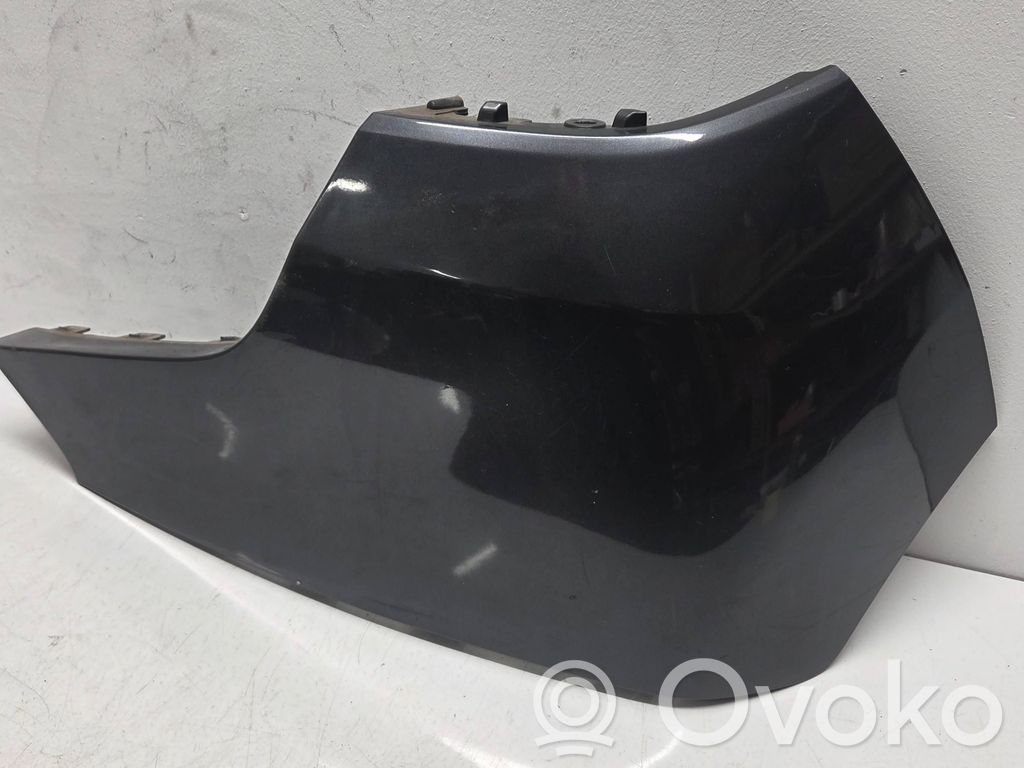 KIA Stonic Moldura de la esquina del parachoques trasero 