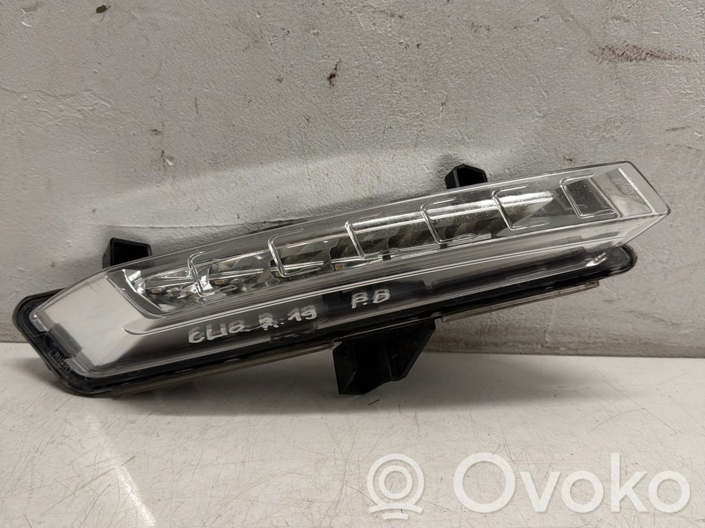 Renault Clio IV Proiector lumini zi LED 