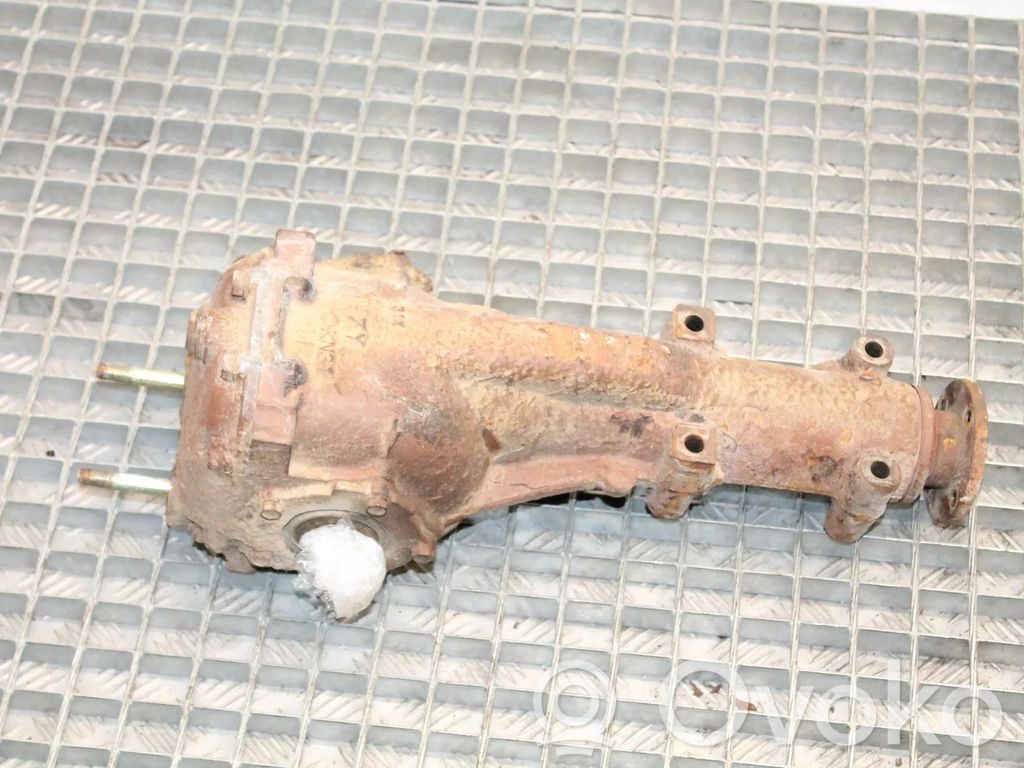 Subaru Impreza I Galinis reduktorius 