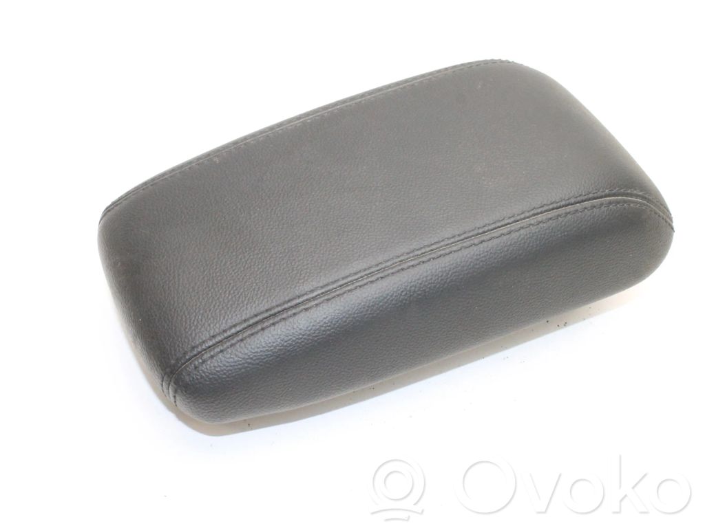 Armrest   H1BBA045A07BF