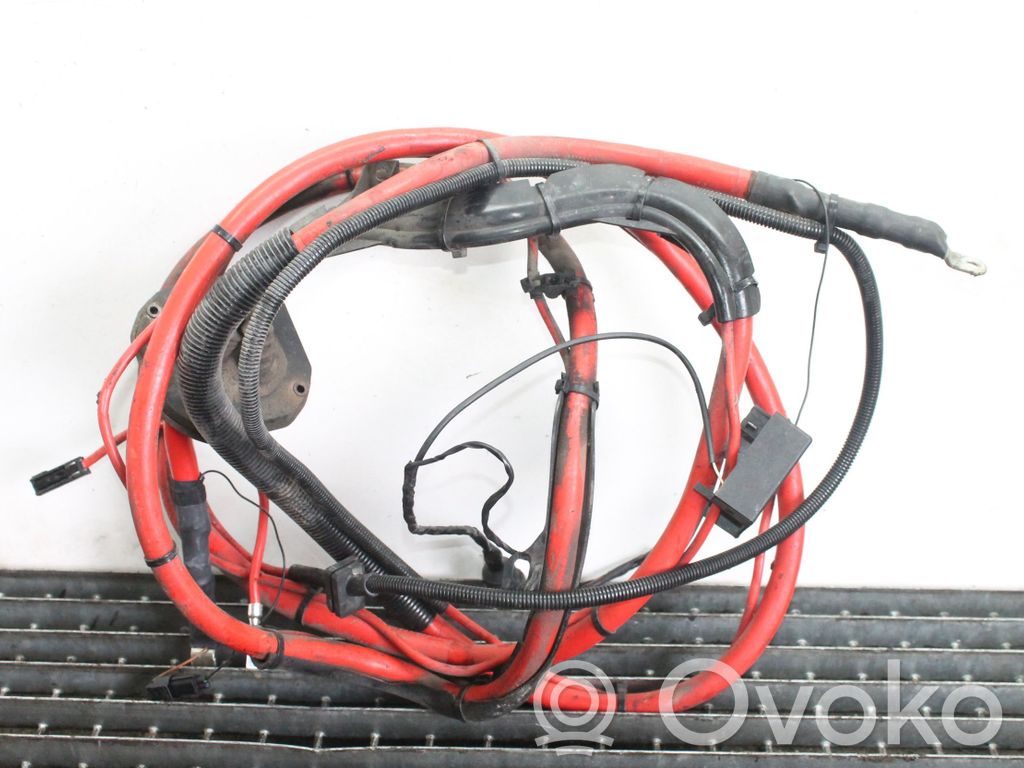 Positive cable (battery)
