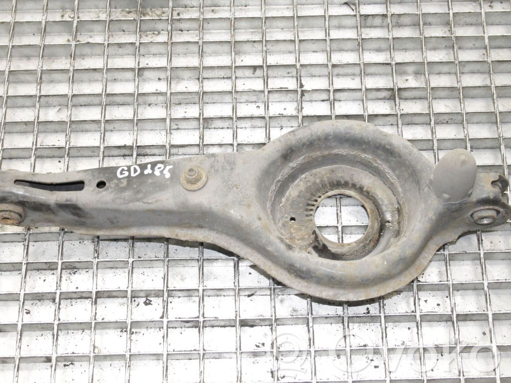 Rear upper control arm/wishbone