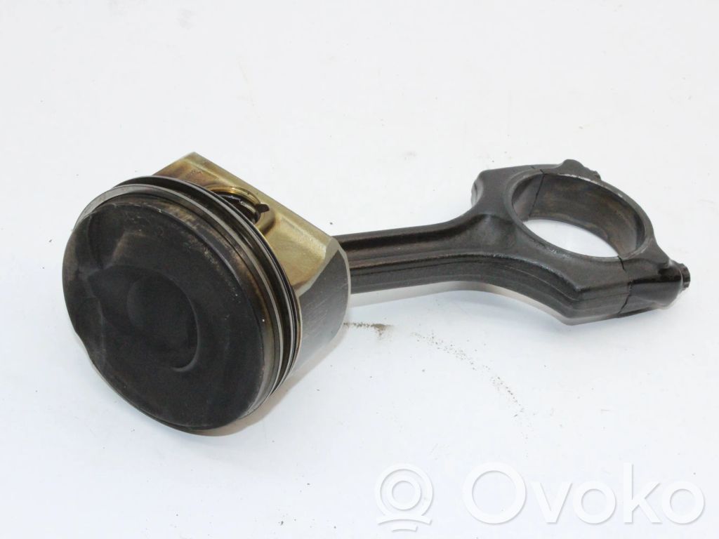 Peugeot RCZ Piston 