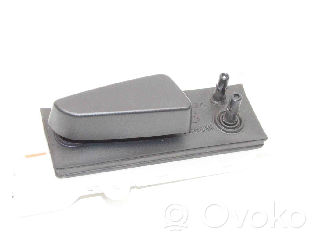 Mazda 3 II Seat control switch 