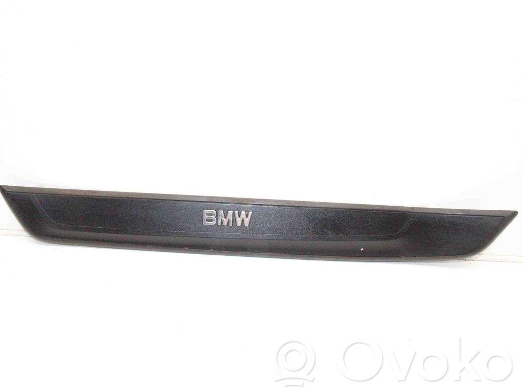 BMW X1 E84 Listwa progowa przednia 