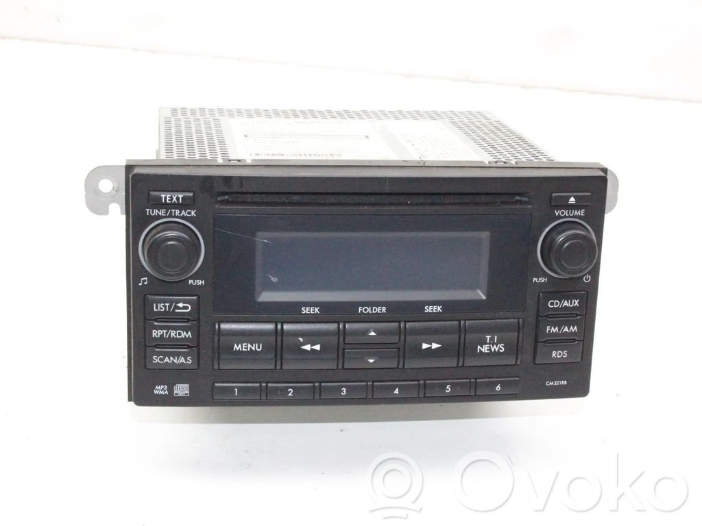 Subaru XV Panel / Radioodtwarzacz CD/DVD/GPS 