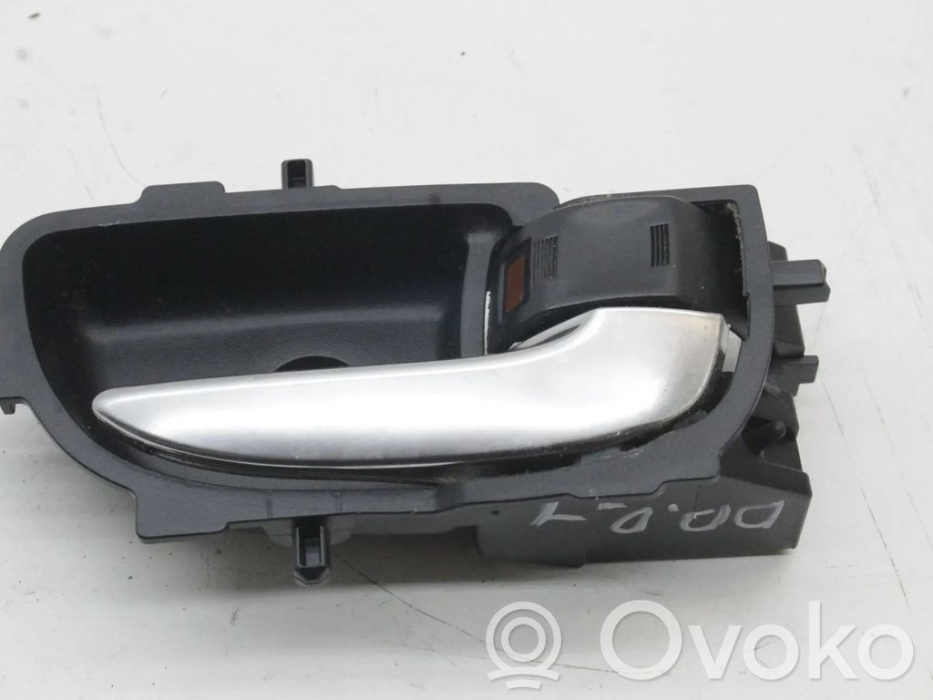 Toyota Auris E180 Manecilla interna puerta delantera