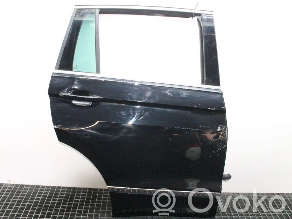 Volkswagen Tiguan Rear door 