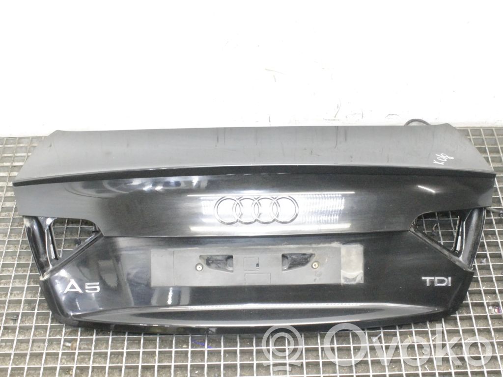 Audi A5 8T 8F Задняя крышка (багажника) 