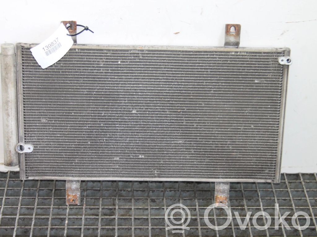 Radiateur condenseur de climatisation